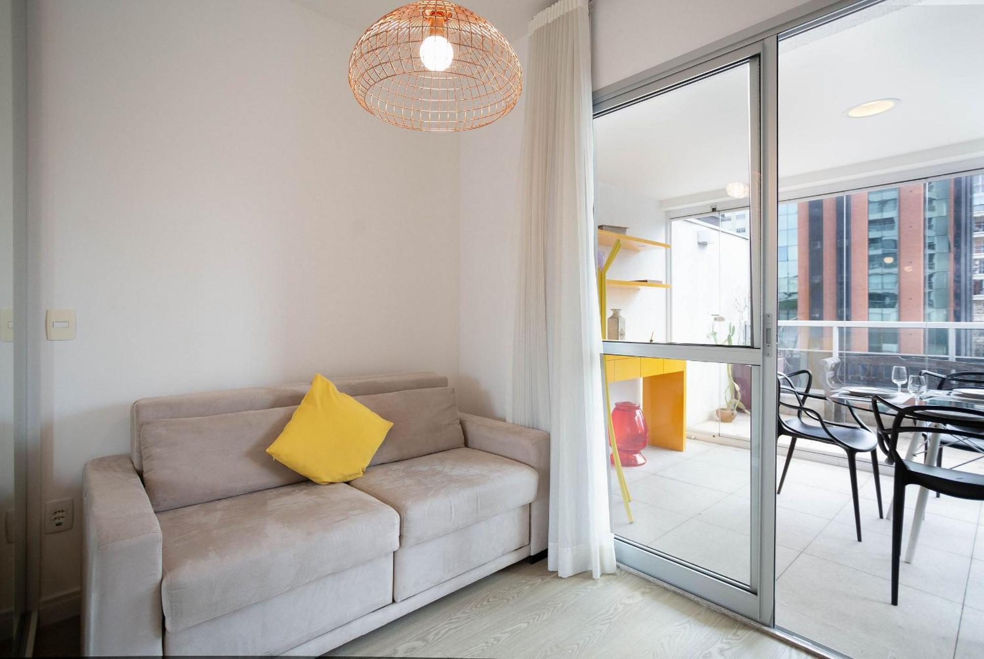Apartamento Com Garagem Proximo Ao Shop. Ibirapuera *